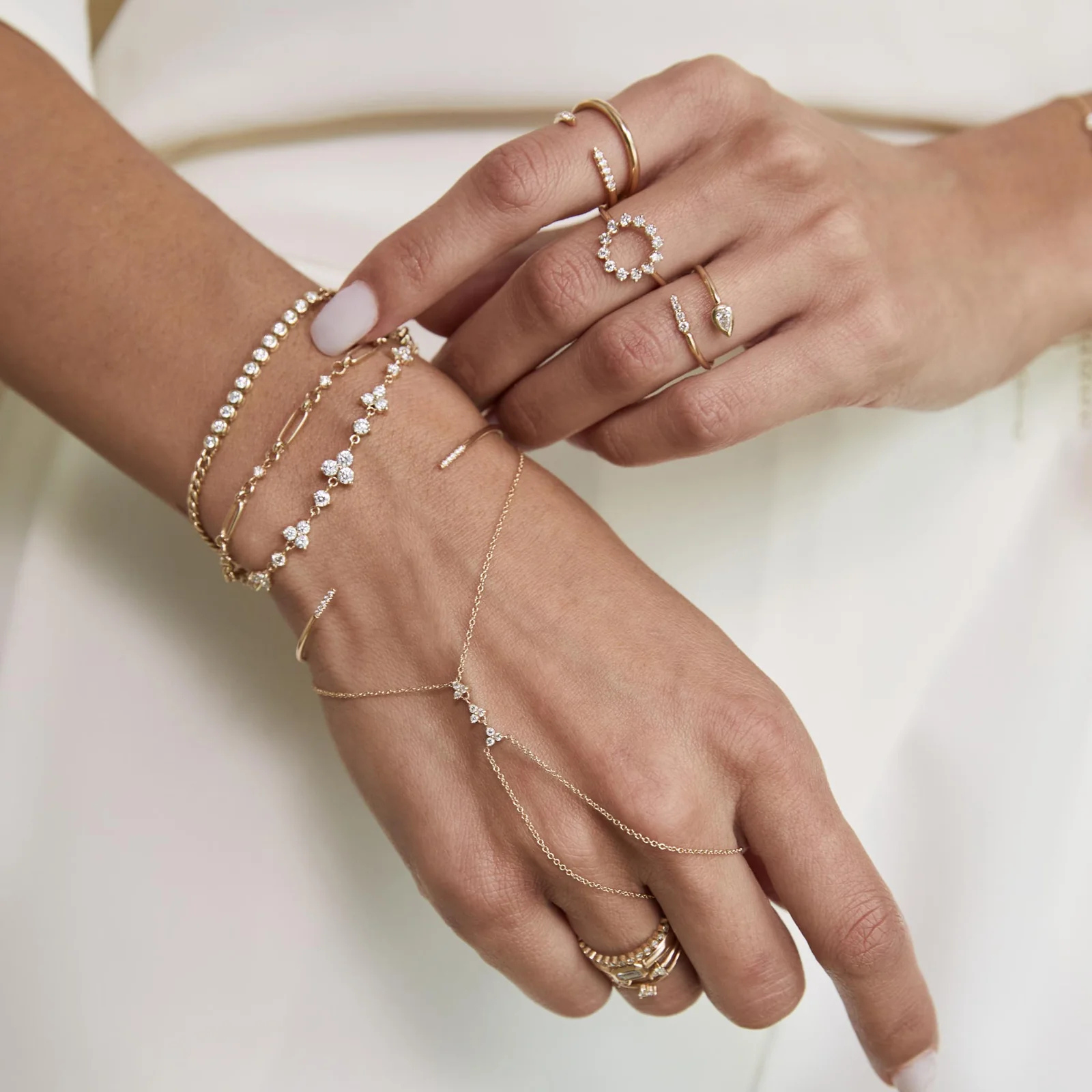Small Prong Diamond Trio Hand Chain