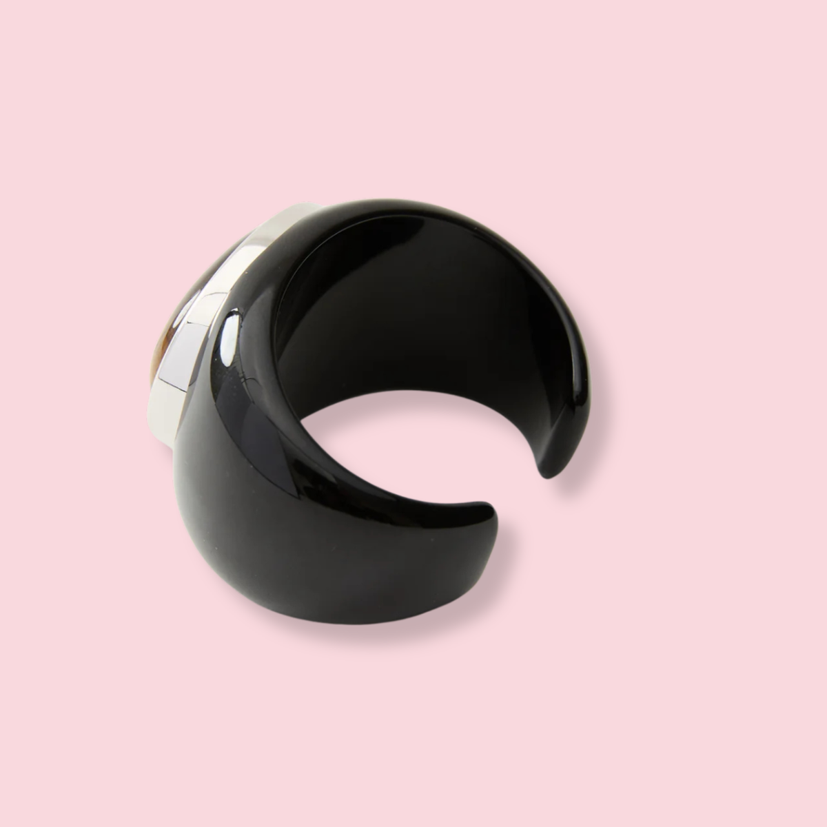 Lina Cuff