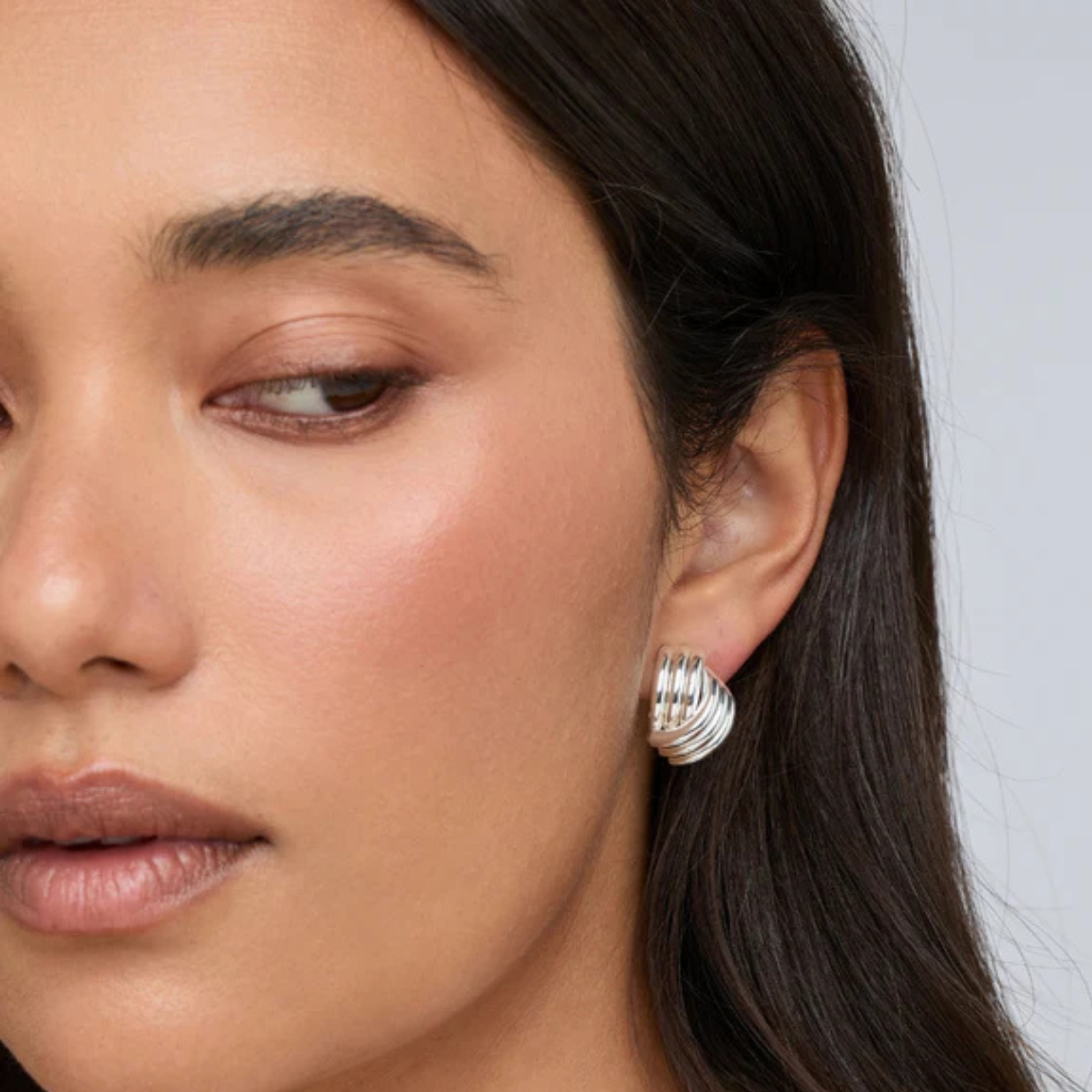 Clove Earrings