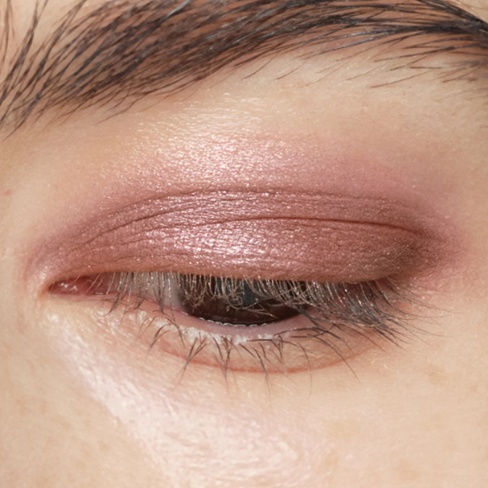 Luminescent Eye Shades