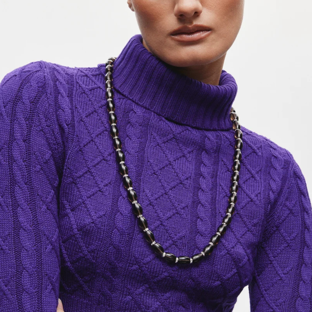 Donna Linea Necklace