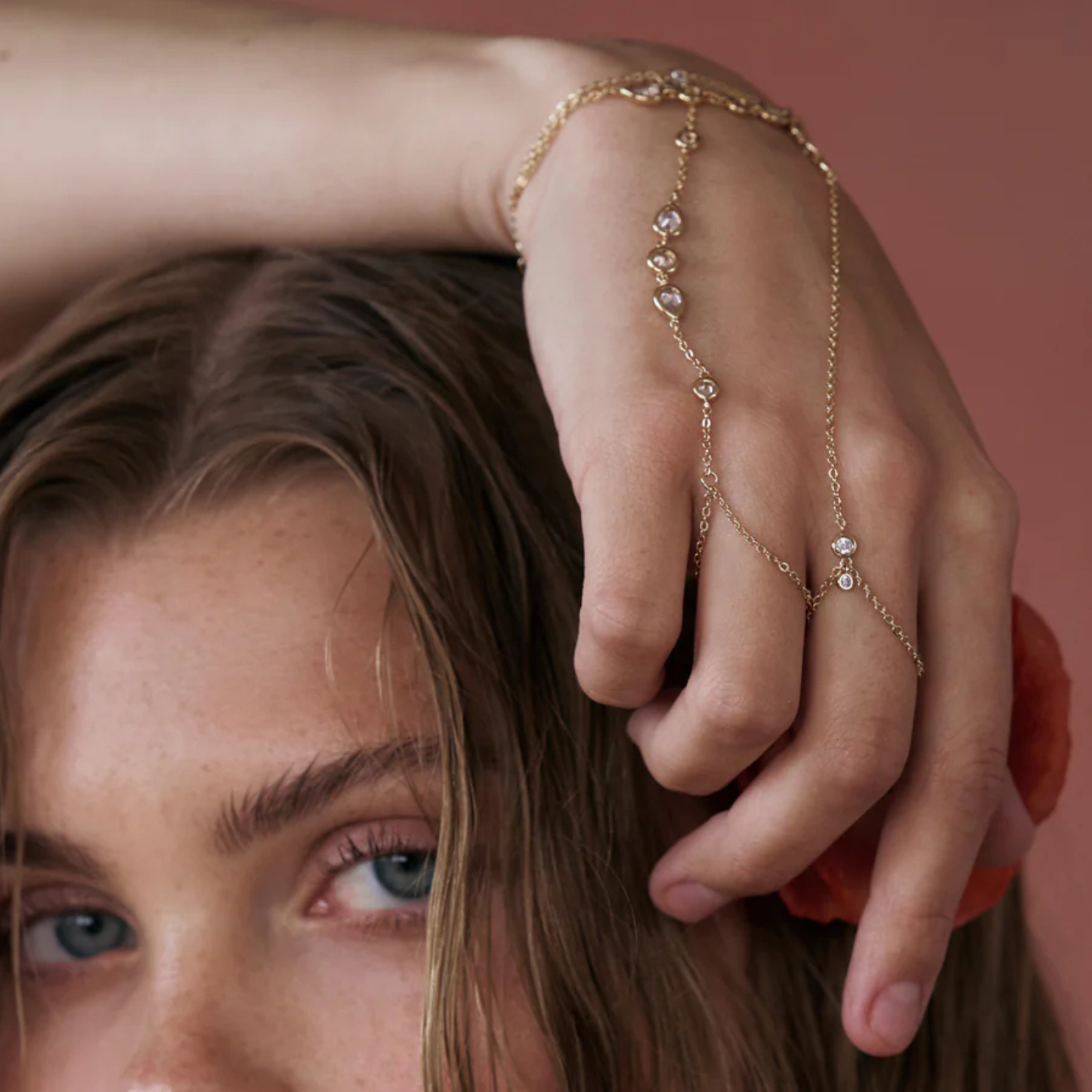 Anais Hand Chain