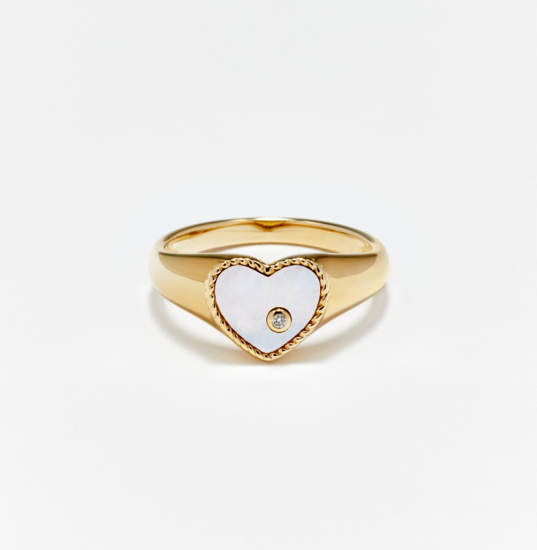BABY CHEVALIERE COEUR NACRE OR JAUNE - Millo Jewelry