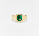 Load image into Gallery viewer, BABY CHEVALIERE OVALE MALACHITE OR JAUNE - Millo Jewelry
