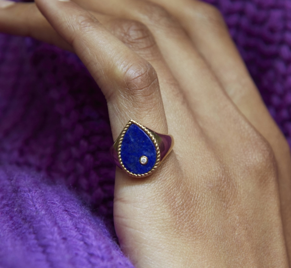 CHEVALIERE POIRE LAPIS LAZULI OR JAUNE - Millo Jewelry