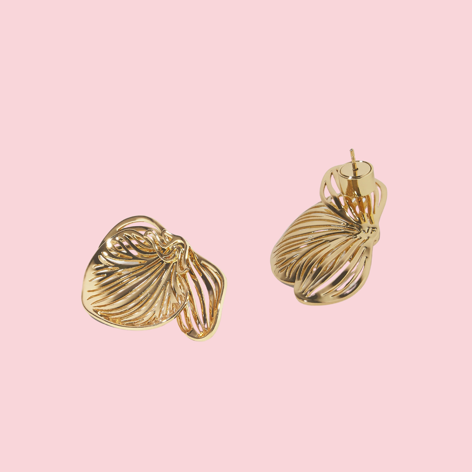 Small orchid earrings yellow gold