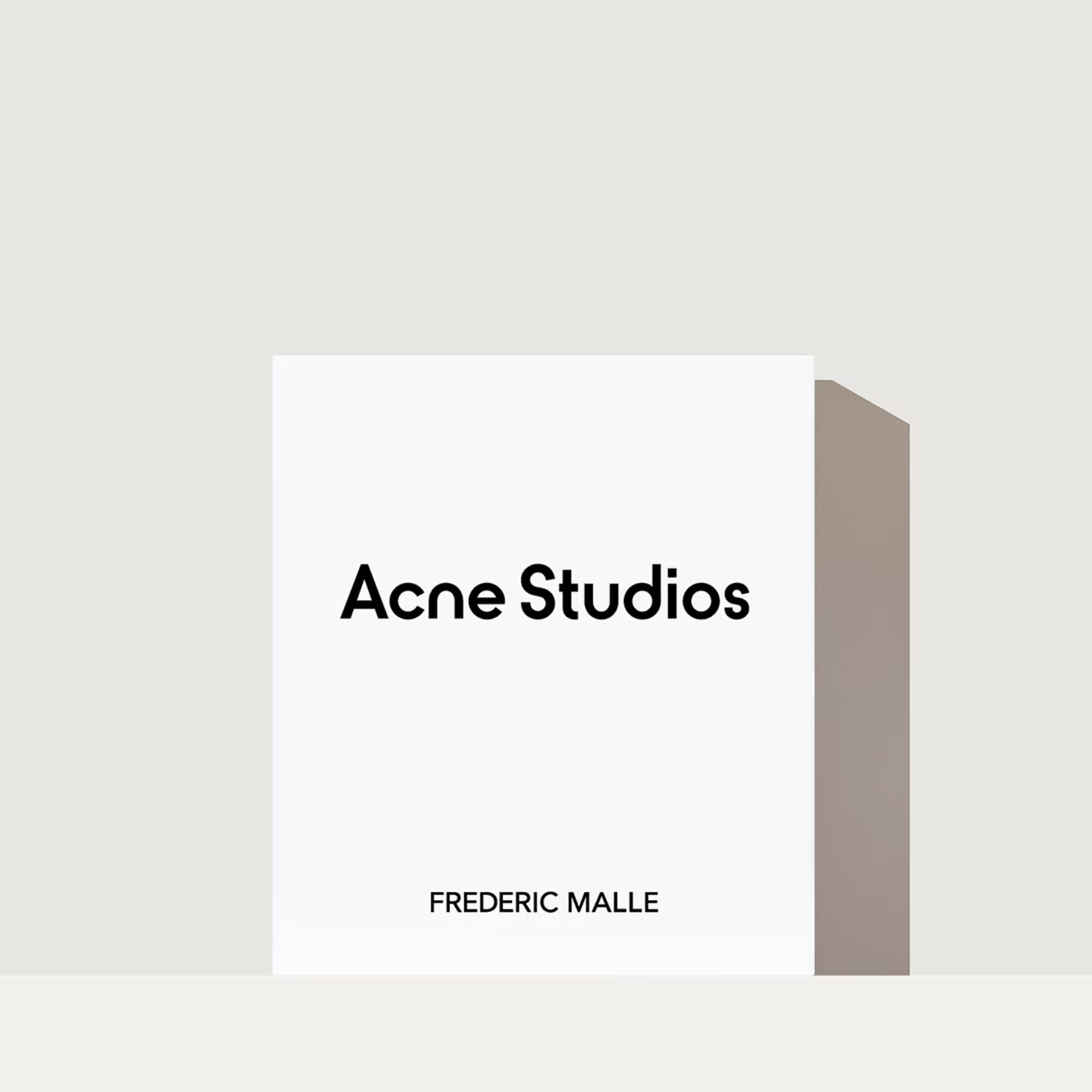 ACNE STUDIOS par Frédéric Malle by Suzy Le Helley