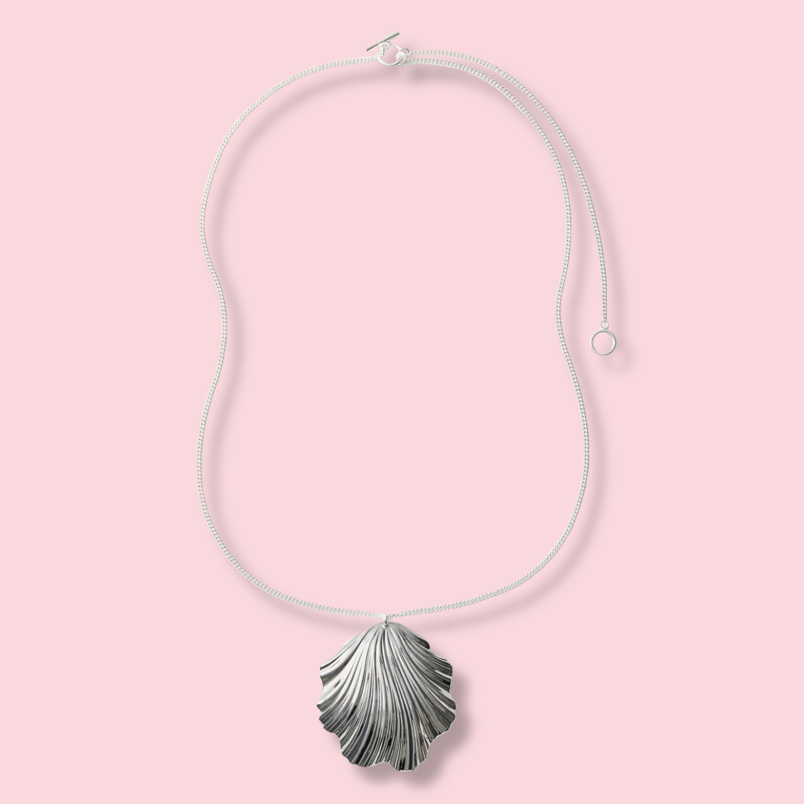 Coquille Necklace