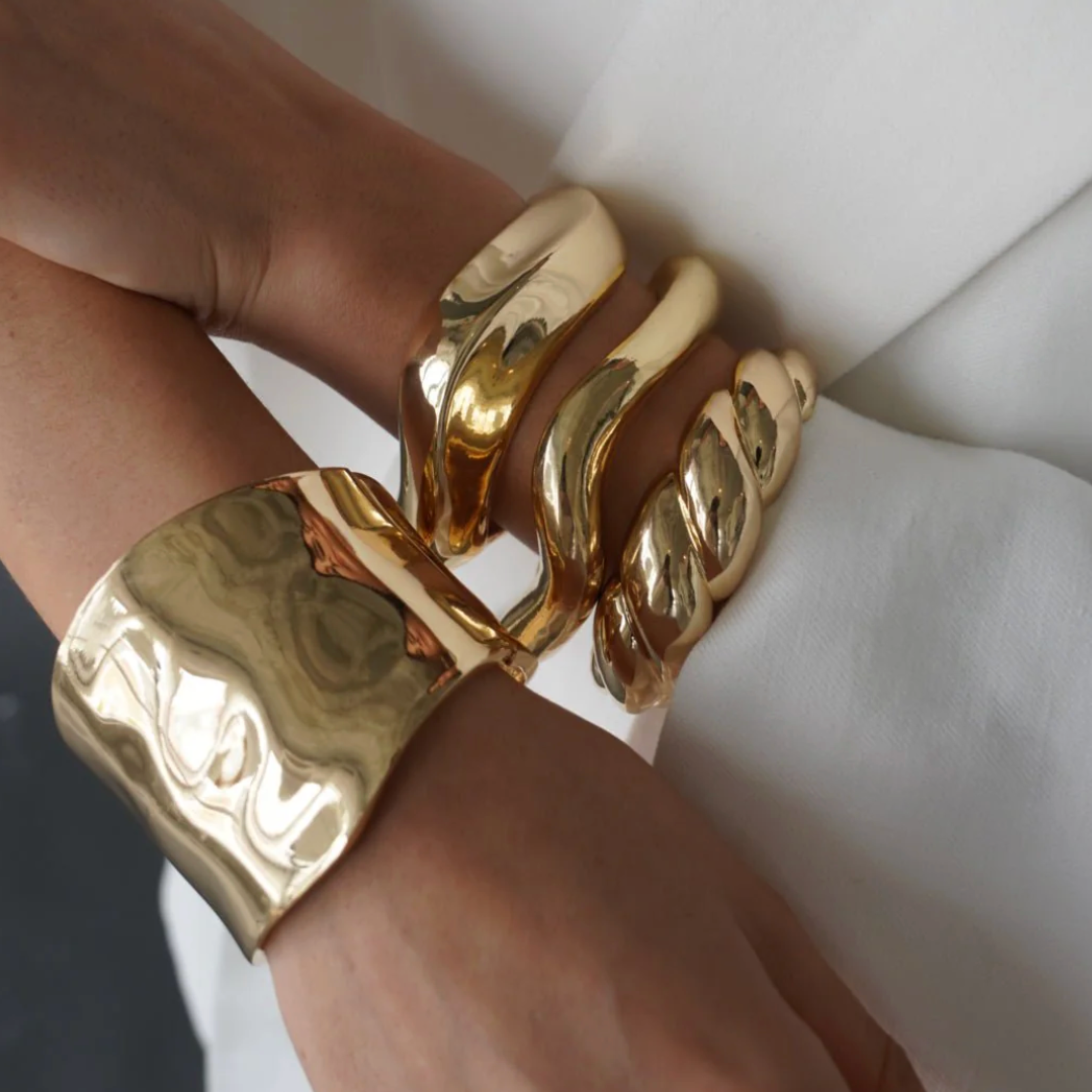 Roma Gold Bangle