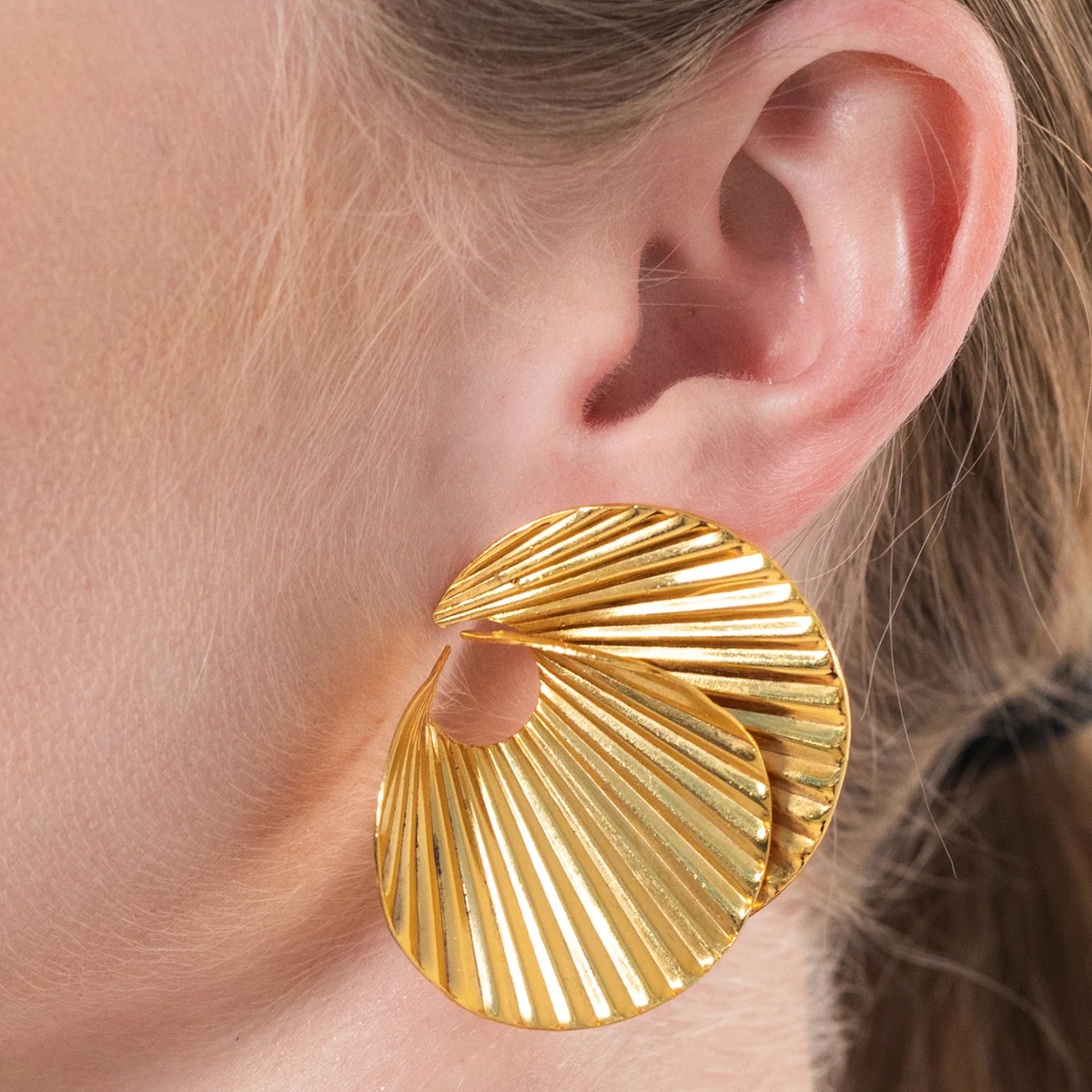 Naia Earrings