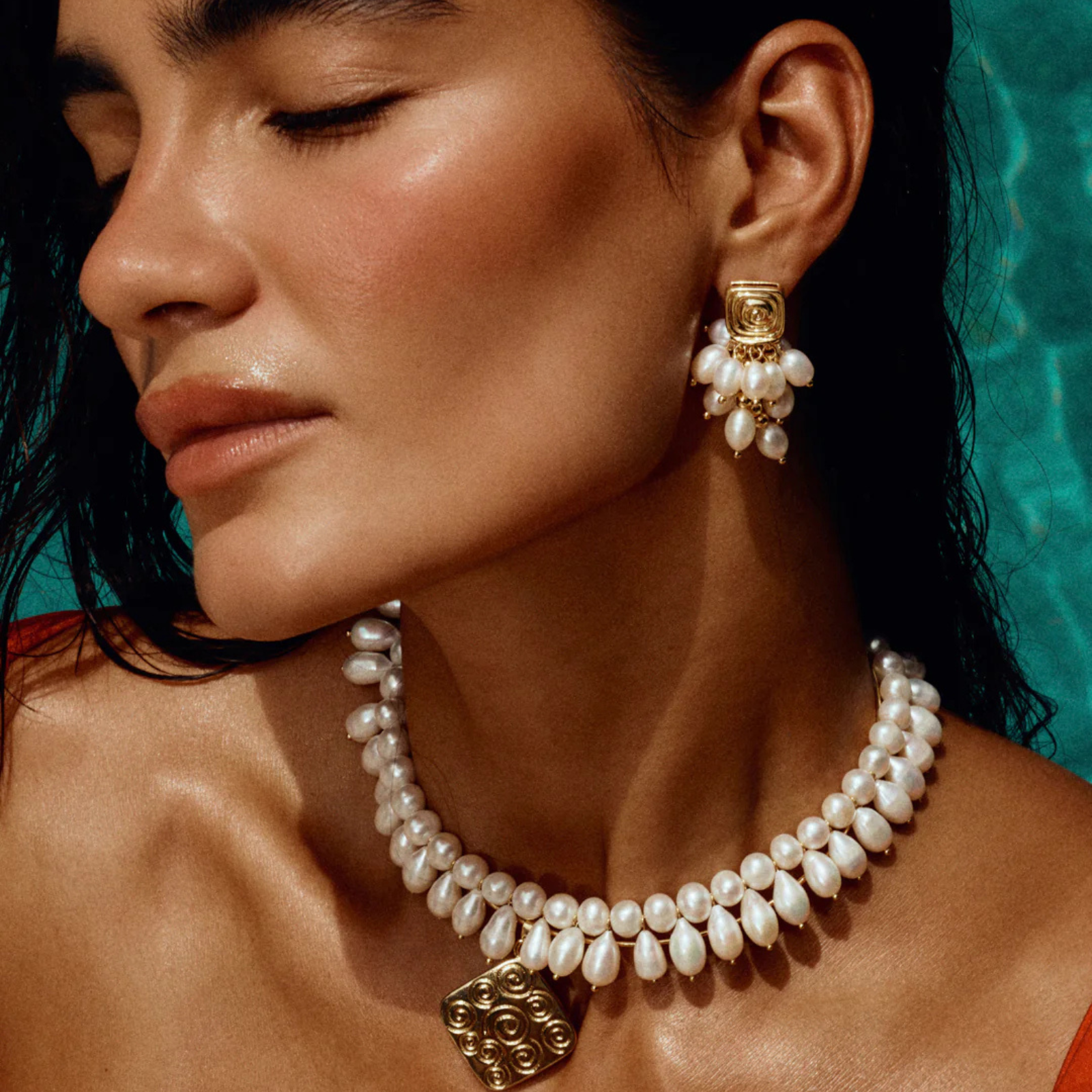 The Mallorca Pearl Statement Necklace