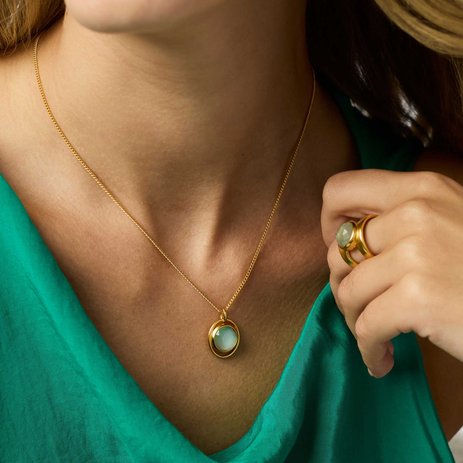 Laguna Solitaire Necklace