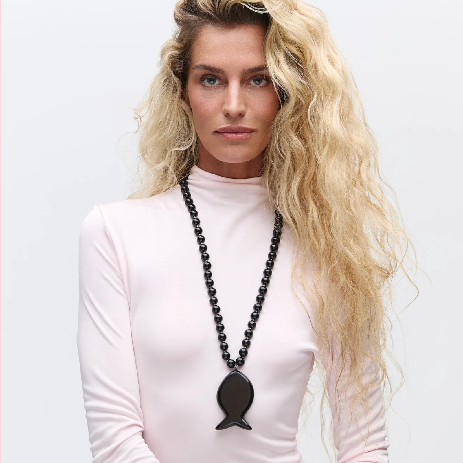 Fisk Necklace