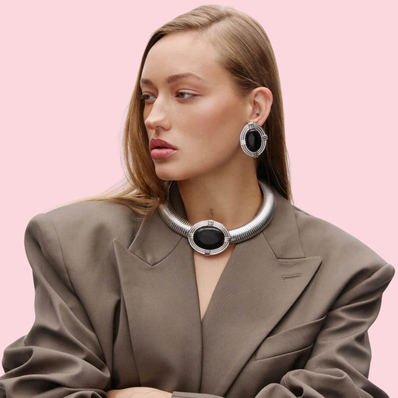 Hera Necklace - Black