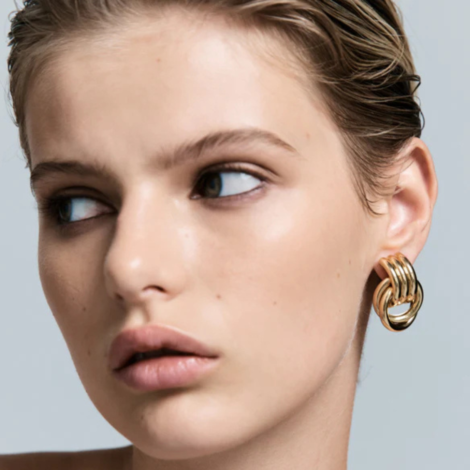 Mini Knot Earrings