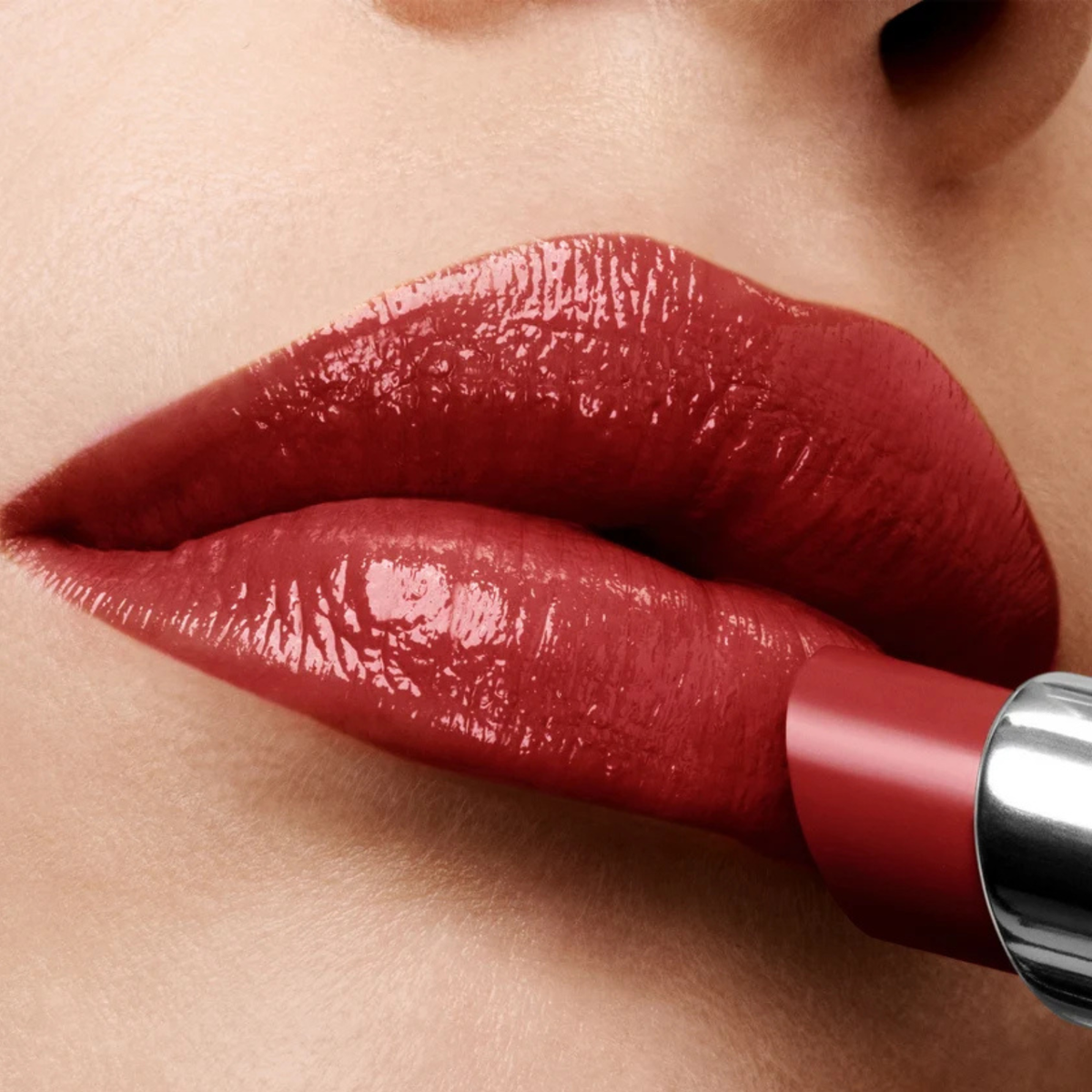 Soleil Neige Ultra-Shine Lip Color