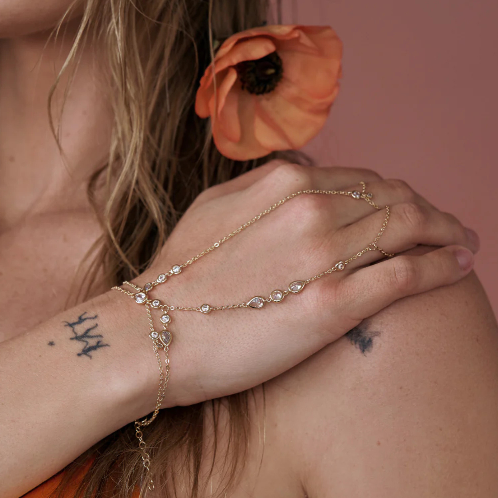 Aurora Hand Chain