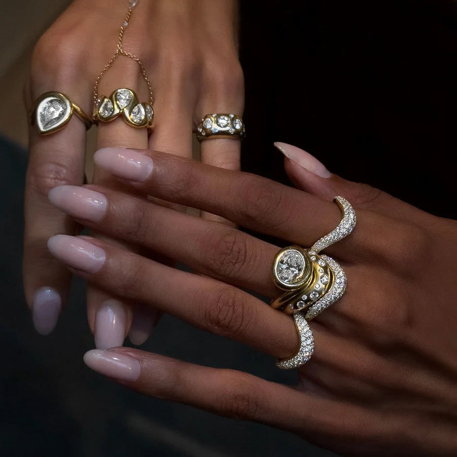Enigma Pavé Diamond Band