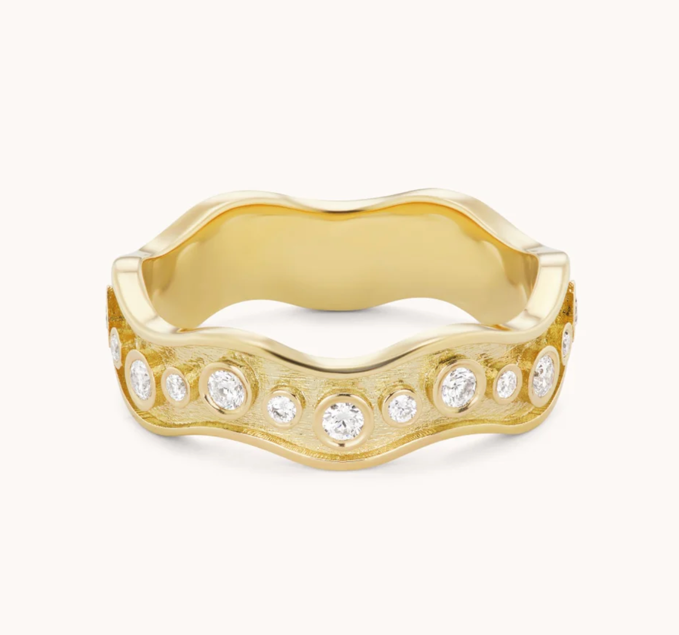 White Diamond Wave Band V - Millo Jewelry