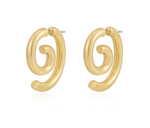 Load image into Gallery viewer, Shell Beach Earrings in Gold - Millo Jewelry
