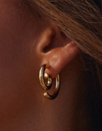 Load image into Gallery viewer, Shell Beach Earrings in Gold - Millo Jewelry
