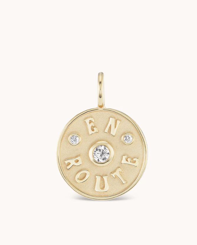 MINI EN ROUTE WHITE DIAMOND CHARM - Millo Jewelry