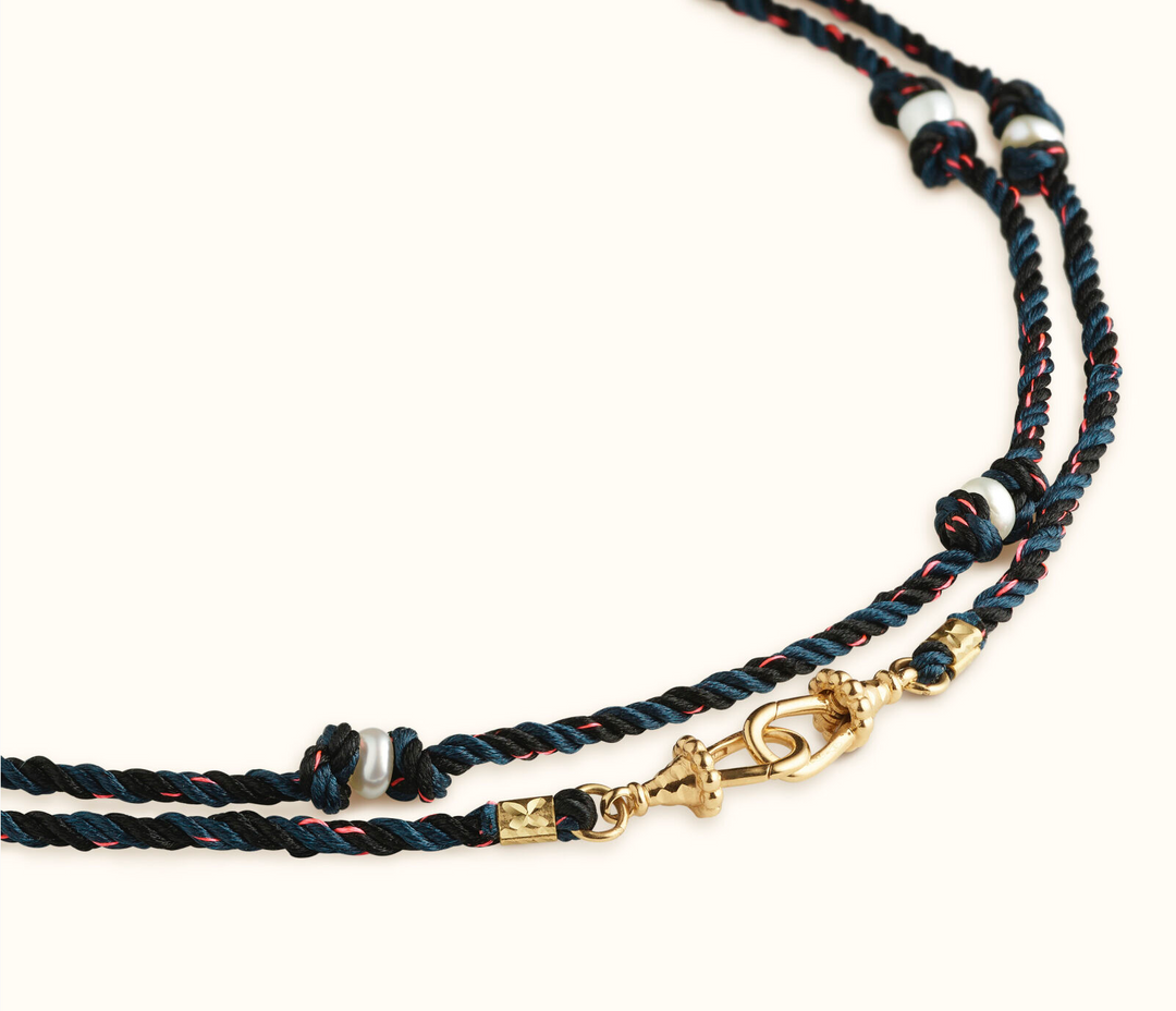 Silky Mauli Chain Pearl- Blue and Black 35cm - Millo 