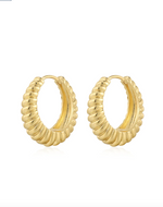 Load image into Gallery viewer, RIDGED MARBELLA HOOPS- GOLD - Millo 
