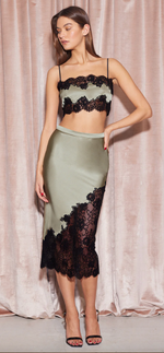 Load image into Gallery viewer, SILK &amp; LACE SCALLOP MIDI SKIRT - Millo 
