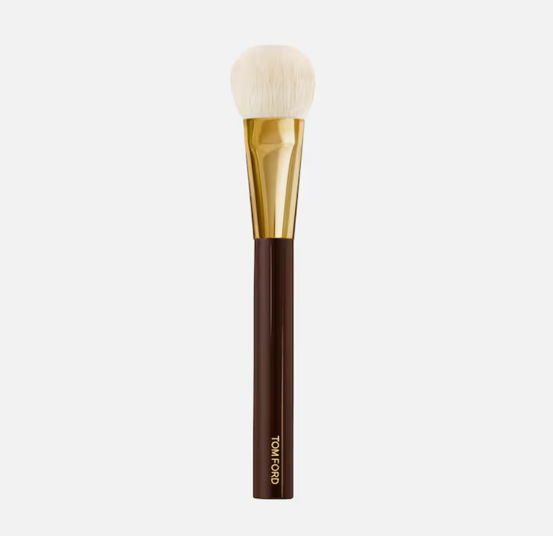 FOUNDATION BRUSH 02