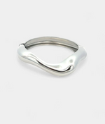 Load image into Gallery viewer, ROWAN BANGLE SILVER
