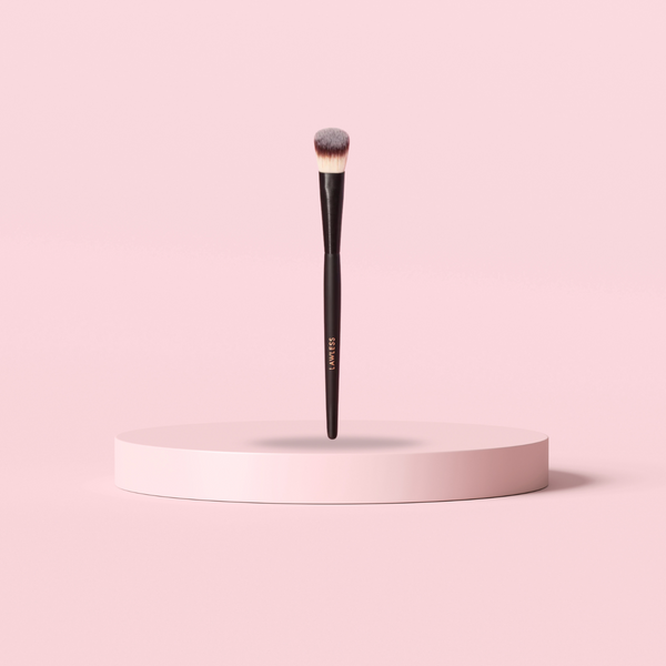Lawless Concealer Brush