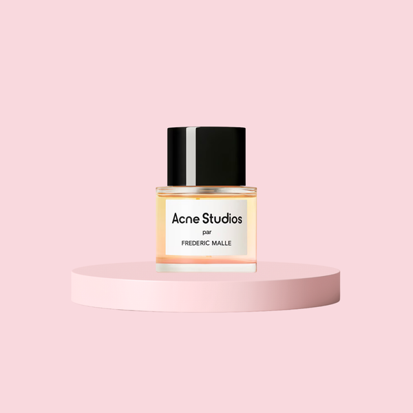 ACNE STUDIOS par Frédéric Malle by Suzy Le Helley