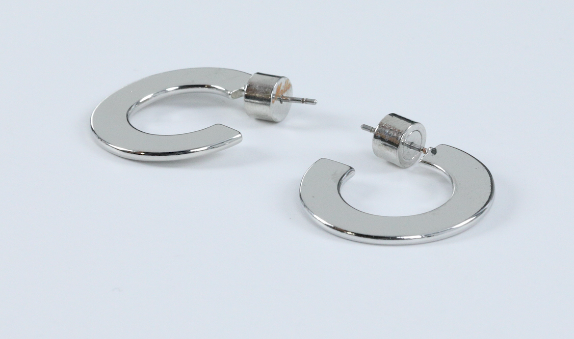Small Flat Hoops - Millo Jewelry