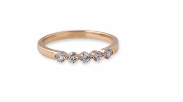 5 Diamond Smooth Ring - Millo Jewelry