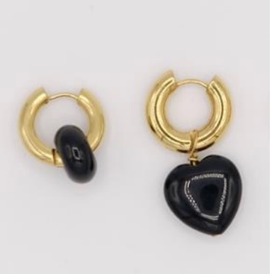 BO-21 Mismatched Black heart earrings - Millo Jewelry